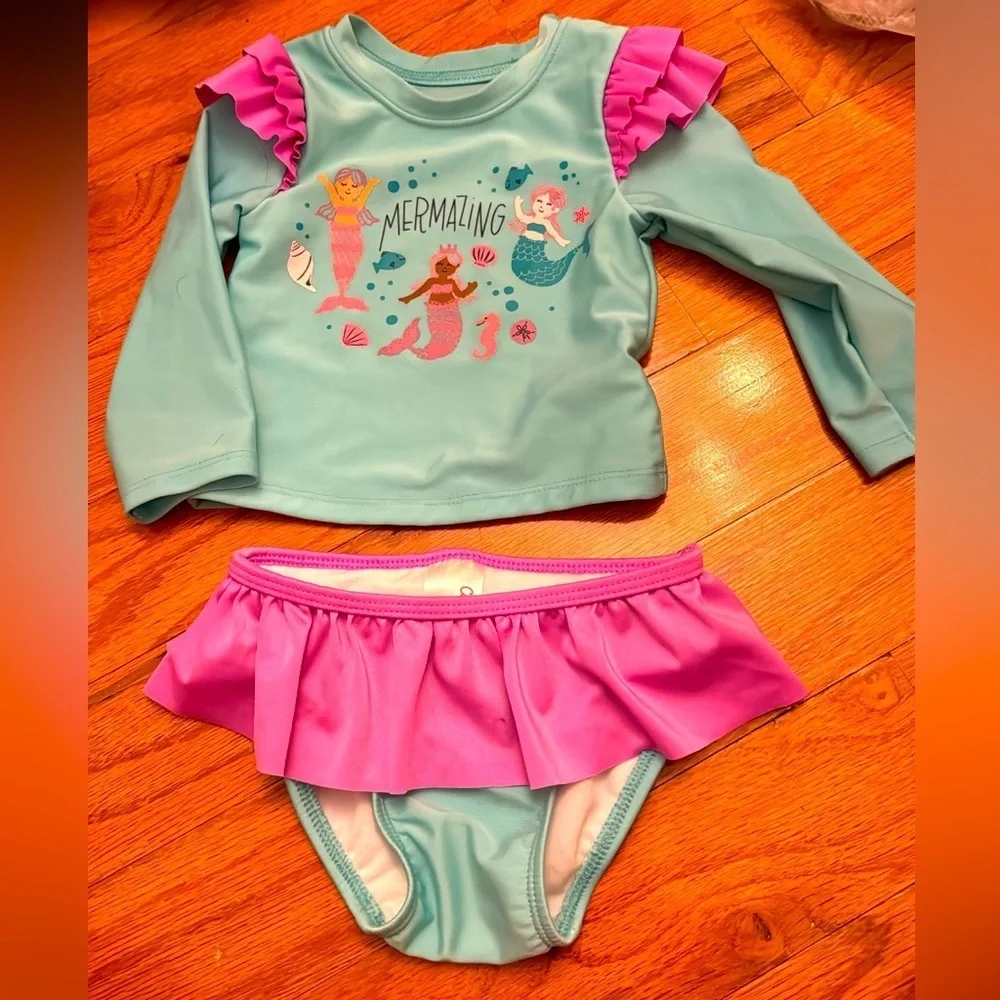 CAT & JACK 2pc Mermaid Swim Suit